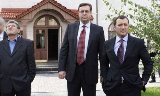 Mihai Ghimpu, Marian Lupu şi Vlad Filat. Sursă foto: karadeniz-press.ro.